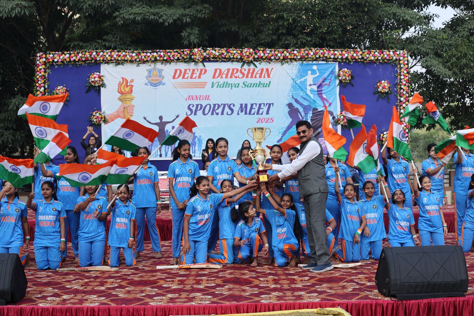 દીપ દર્શન વિદ્યા સંકુલ દ્વારા દરેક વિભાગની સ્પોર્ટ્સ ડે ઉજવણી સફળતાપૂર્વક પૂર્ણ ઉજવવા બાબત