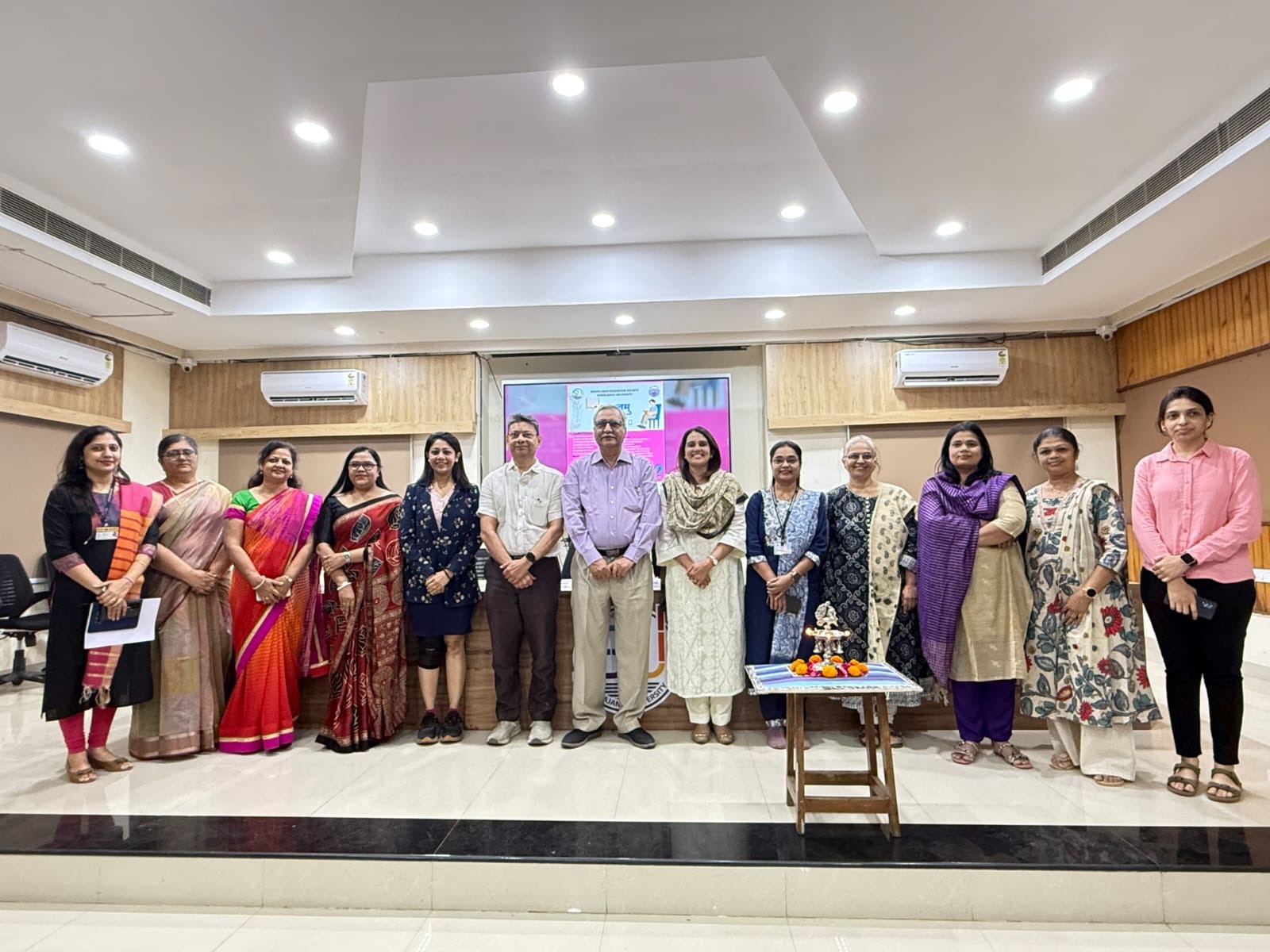 સાર્વજનિક યુનિવર્સિટીમાં “સમત્વમ્” કાર્યક્રમનું આયોજન