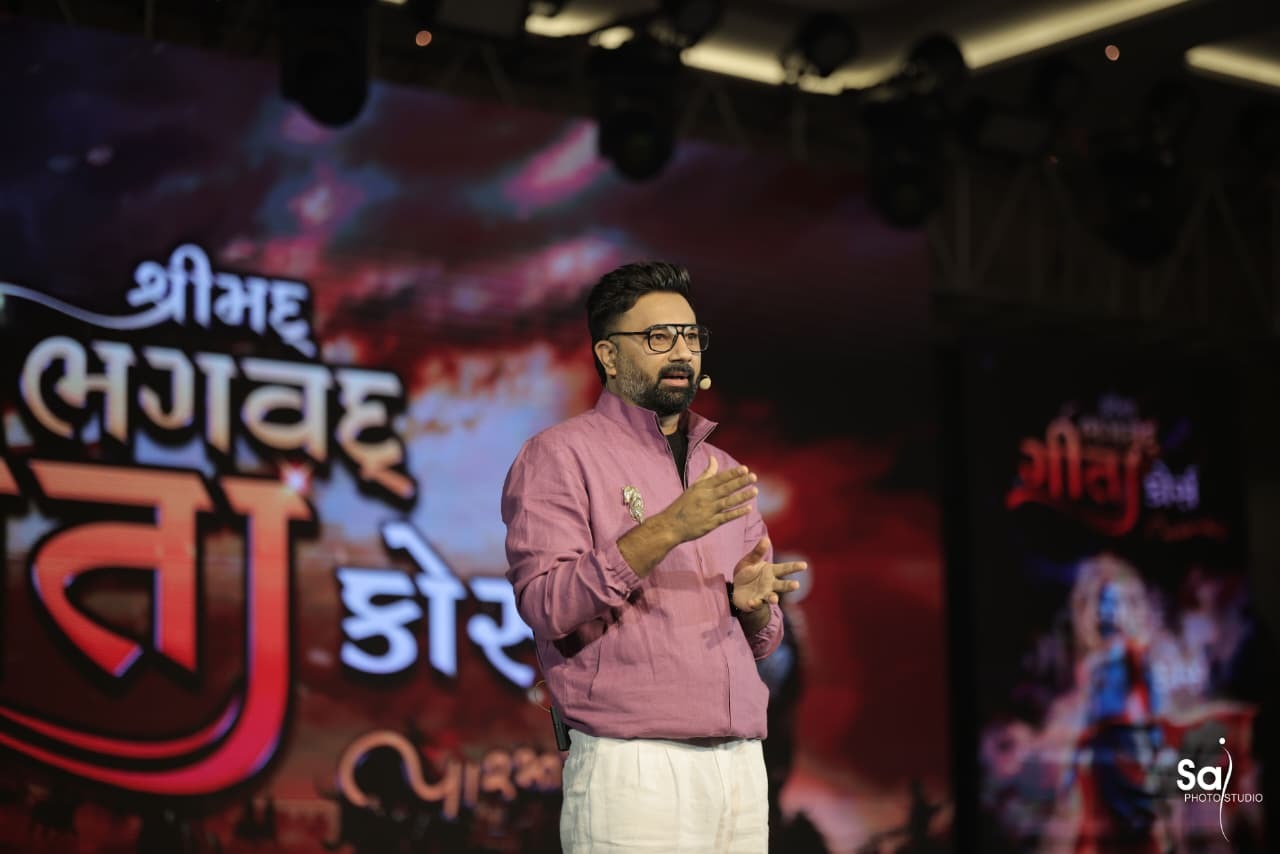 સુરતમાં આધ્યાત્મિક લહેર: 4,000થી વધુ લોકોએ લીધો પરિવર્તનકારી ગીતા કોર્સનો લાભ