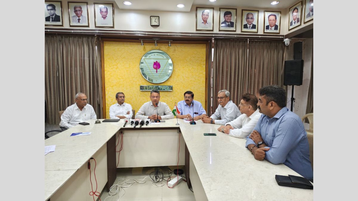 ભવિષ્યને આકાર આપતાં 5 વર્ષની ગૌરવયાત્રા: સર્વજનિક યુનિવર્સિટીની સ્થાપના વર્ષ ઉજવણીનો માસભરનો મહોત્સવ