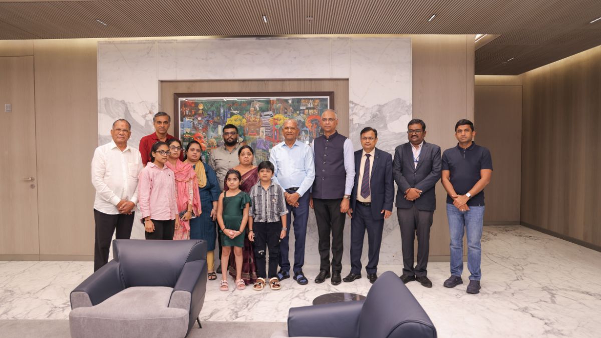 સેલરી એકાઉન્ટનો મોટો લાભ: SRKના કર્મચારીના પરિવારને મળ્યો રૂ. 71 લાખનો નિઃશુલ્ક વીમા ક્લેમ