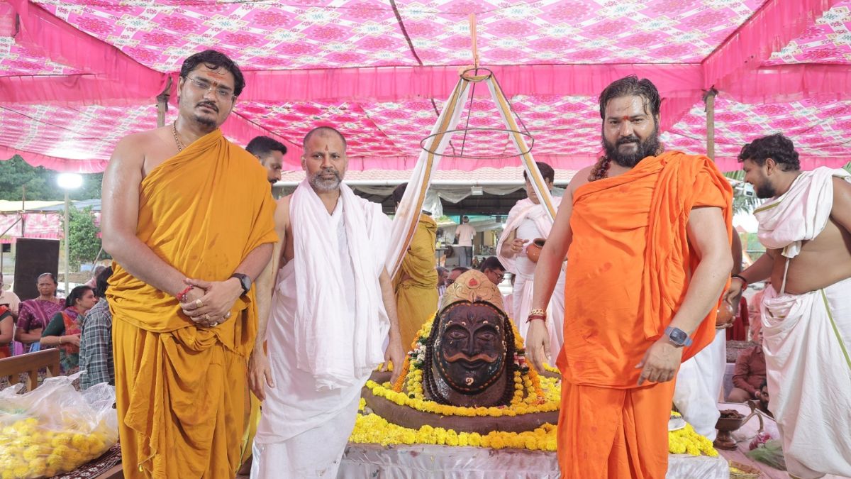 દત્તાશ્રય આશ્રમમાં સવા લાખ પાર્થેશ્વર શિવલિંગ સાથે ઉજવાયો ભવ્ય શિવભક્તિ મહોત્સવ